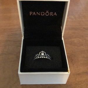 Never been worn!! Pandora “My Princess” ring 💍
